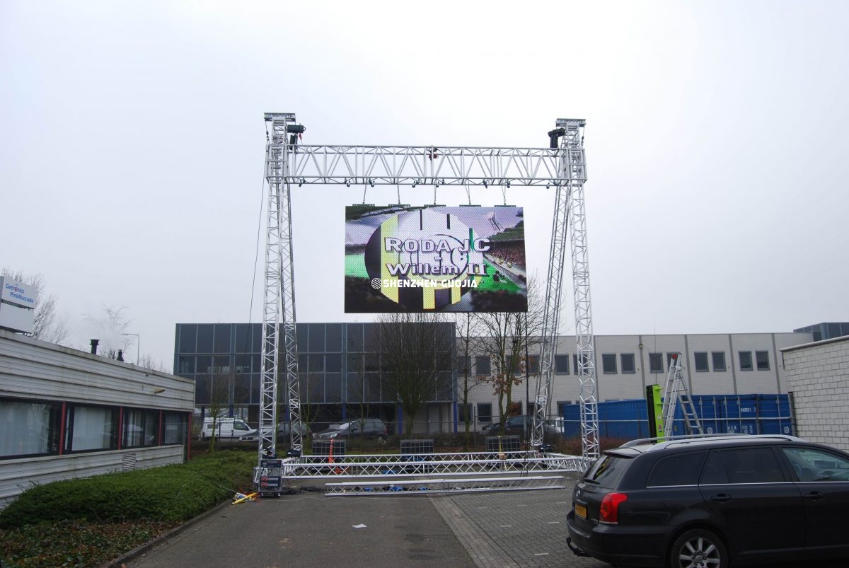 P20mm Rental for Holland Roda Football club