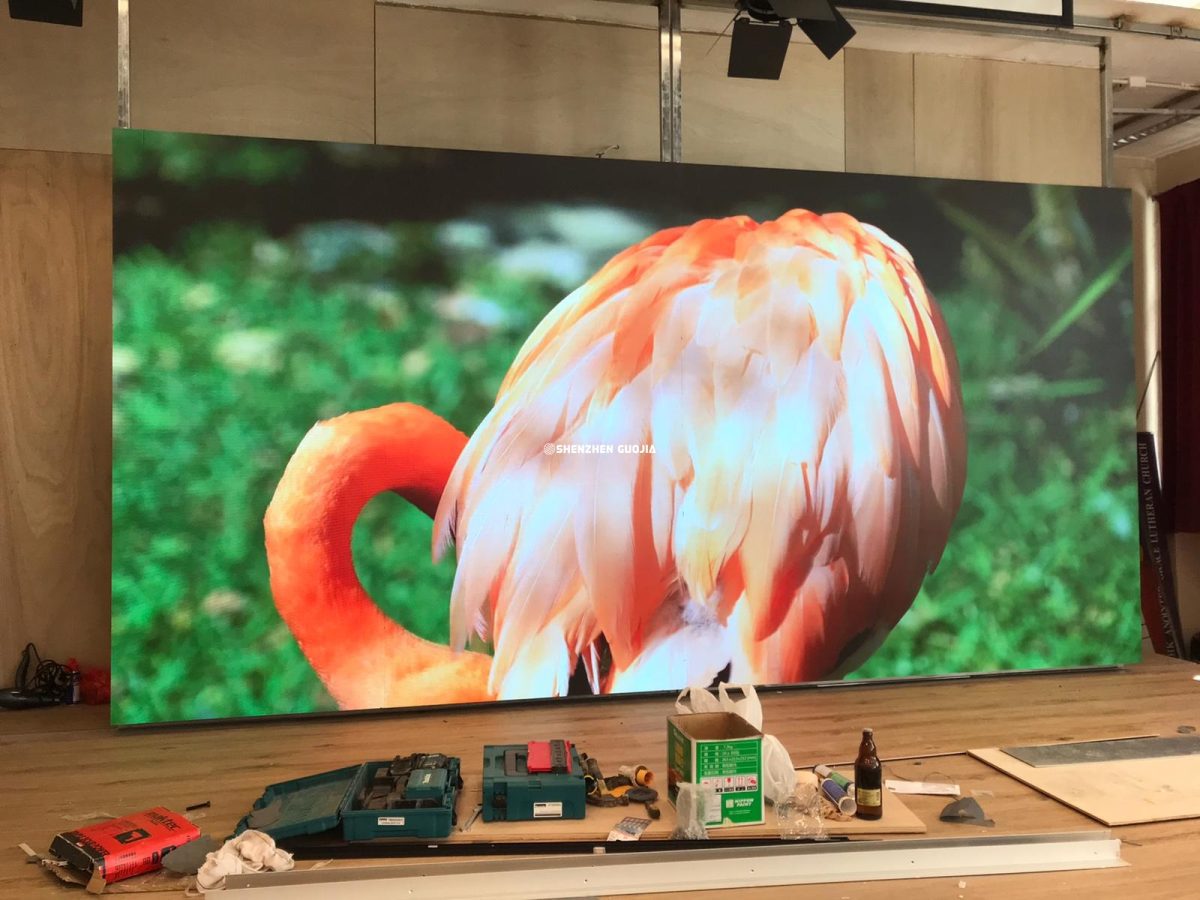 可開合LED Indoor Pitch 2mm Sliding LED Wall - Image 4