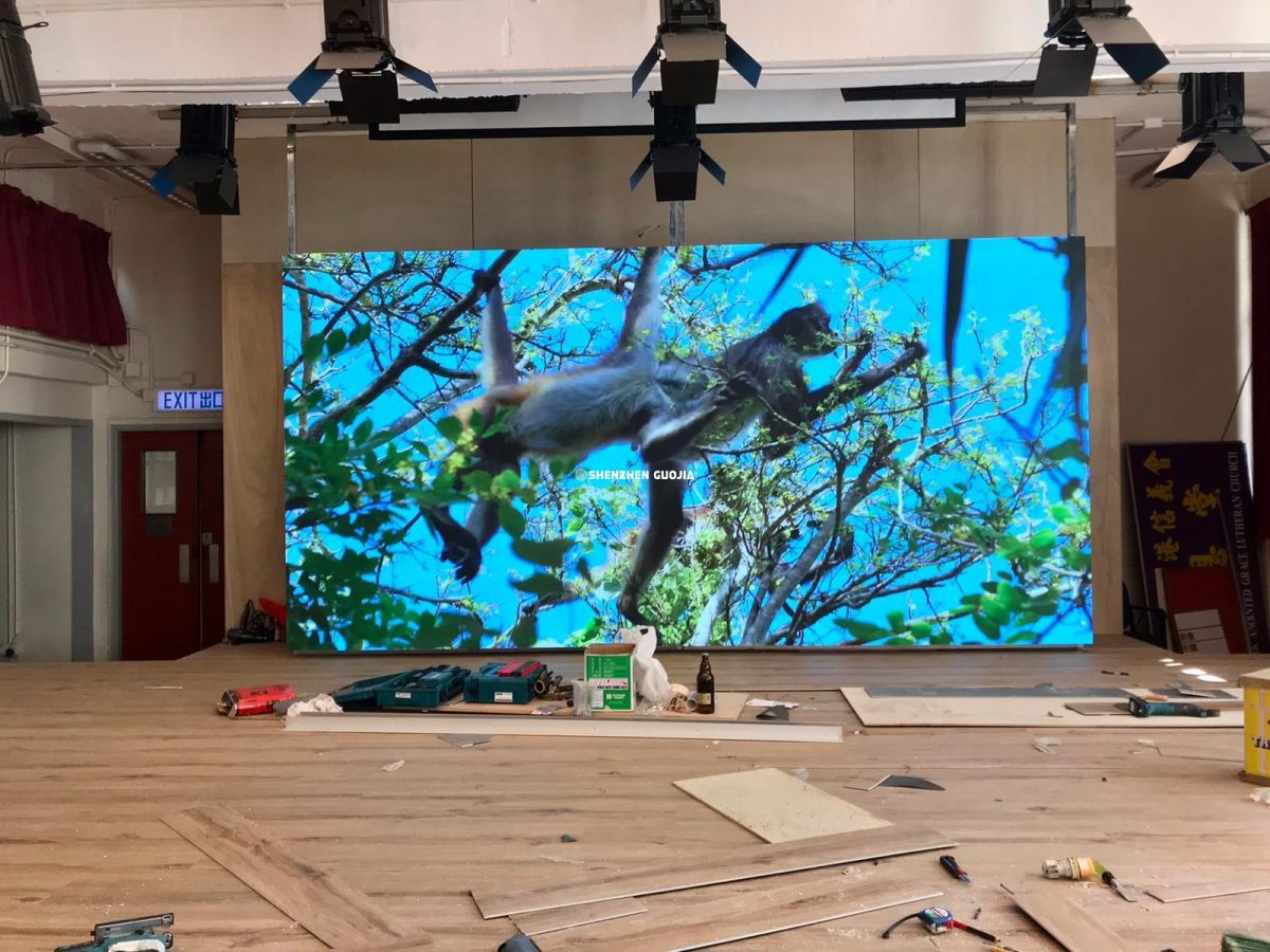 可開合LED Indoor Pitch 2mm Sliding LED Wall - Image 3